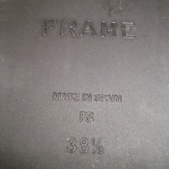 Frame Le Osborne Python-Embossed Leather Slide Sandals - Picture 2 of 9